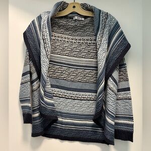 Alia Blue and White Patterned Women's Sweater